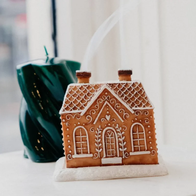 Resin Christmas Village House Winter Log Cabin Incense Burner Rustic Christmas Chimney Hut Incense Cones Burners Room Decor - Image 7